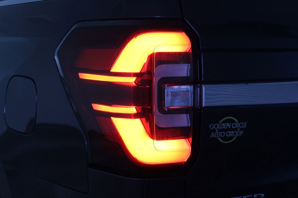 Used 2022 Ford Expedition Max Limited image 56