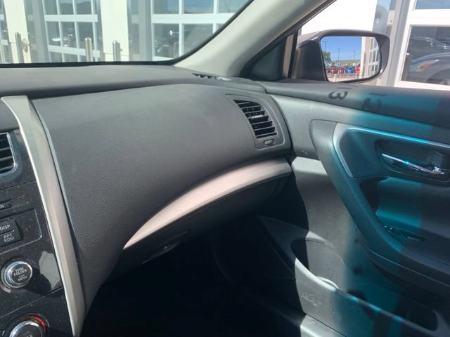 Used 2015 Nissan Altima 2.5 S w/ Power Driver Seat Package FWD image 13
