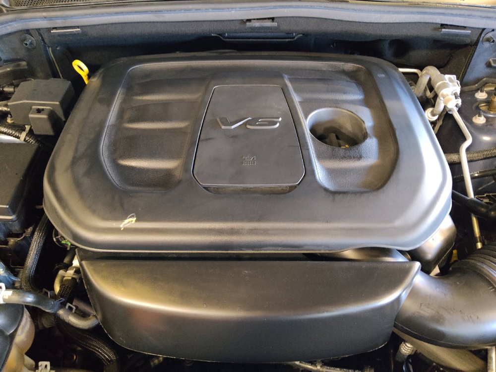 Used 2020 Jeep Grand Cherokee Limited AWD/4WD image 30