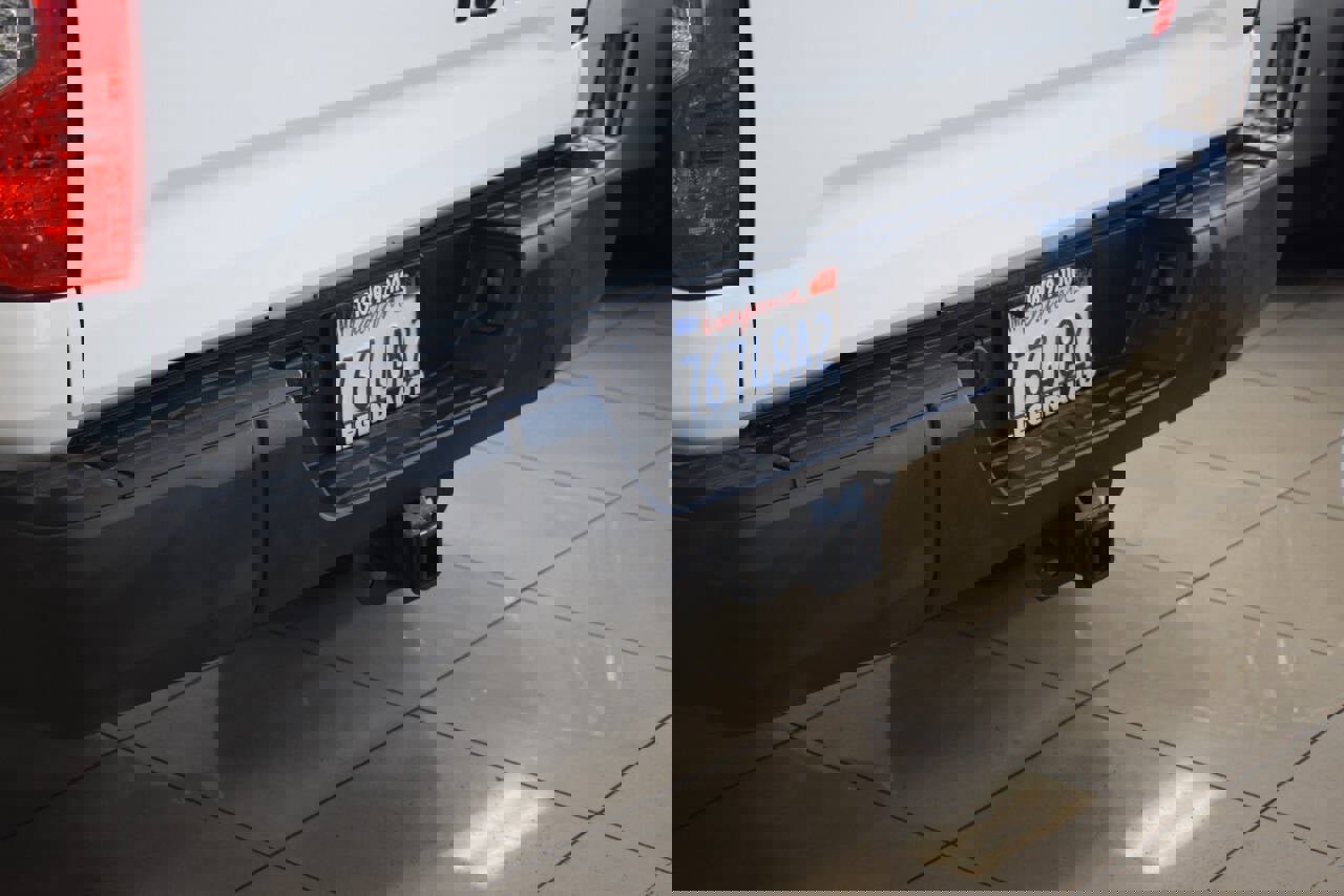 Used 2016 Toyota Tundra SR w/ Tow Package image 11