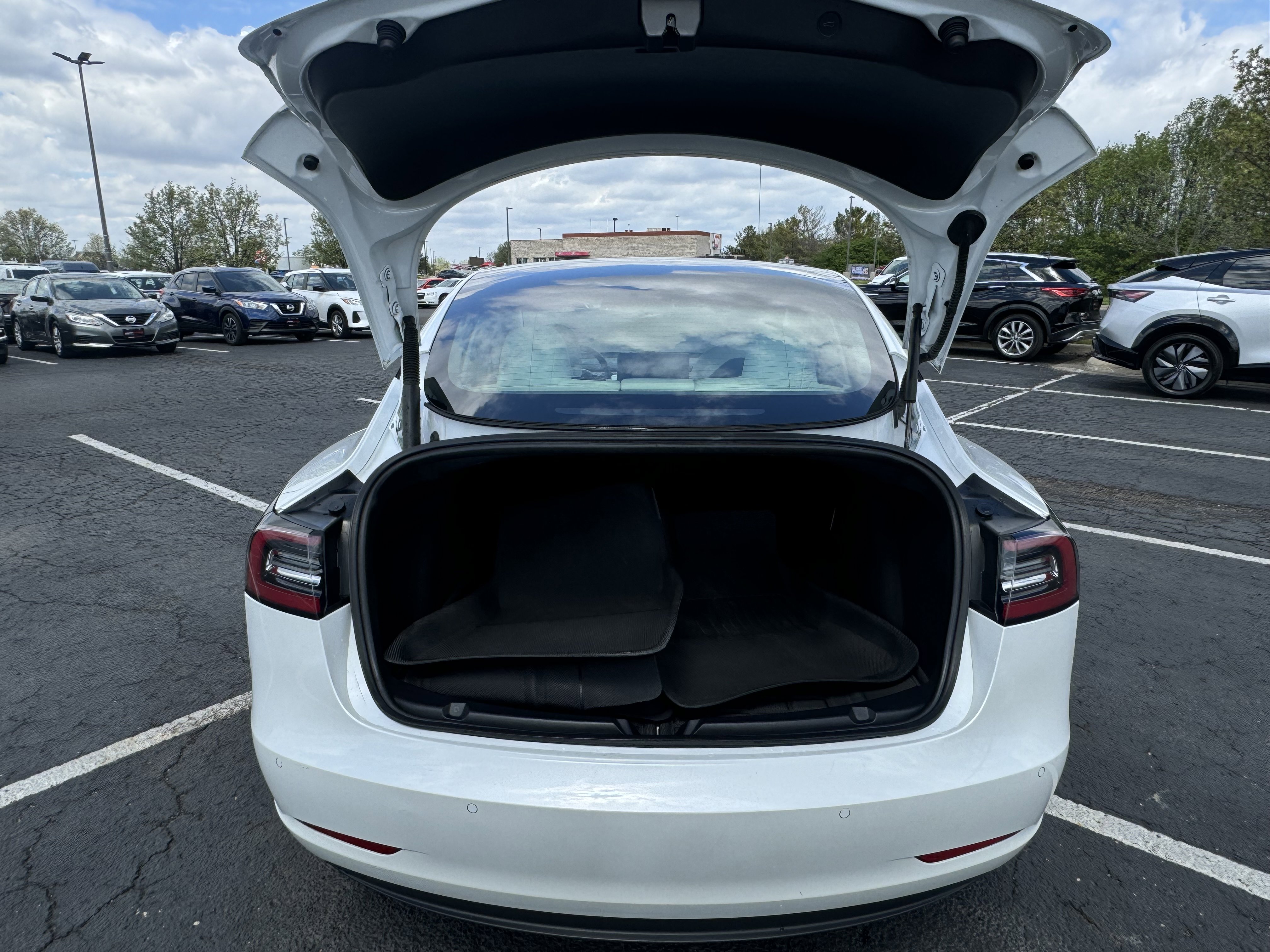 Used 2021 Tesla Model 3 Long Range image 10