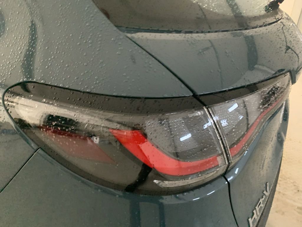 Used 2023 Honda HR-V LX image 11