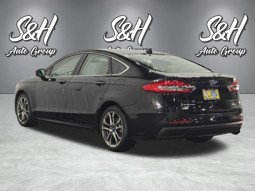 Used 2019 Ford Fusion SEL FWD image 17