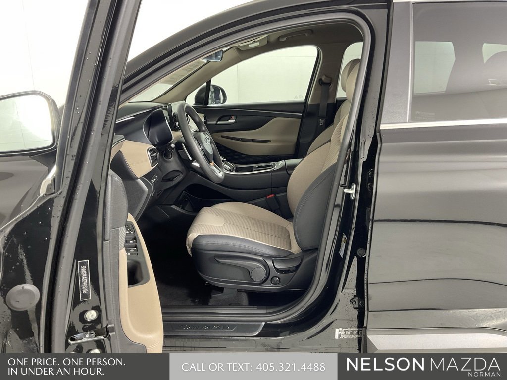 Used 2023 Hyundai Santa Fe SE image 11