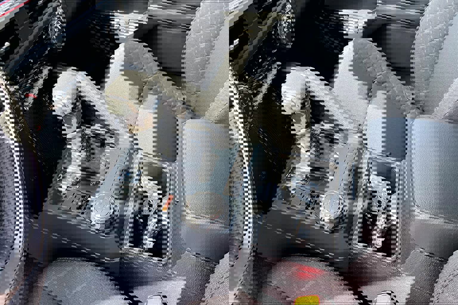 New 2025 Toyota Tacoma SR5 image 7