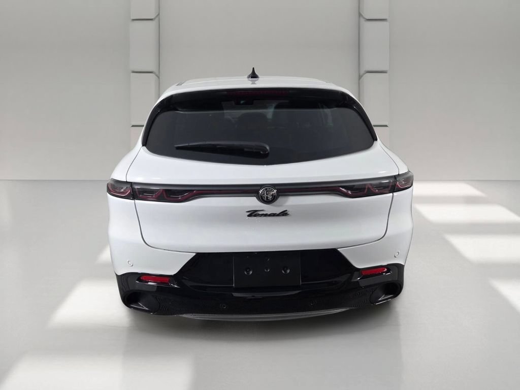 New 2026 Alfa Romeo Tonale w/ Active Assist Package AWD/4WD image 5