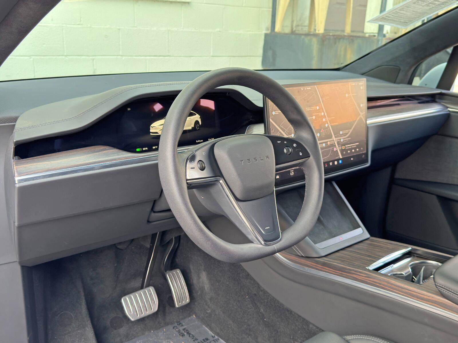 Used 2022 Tesla Model X AWD/4WD image 12