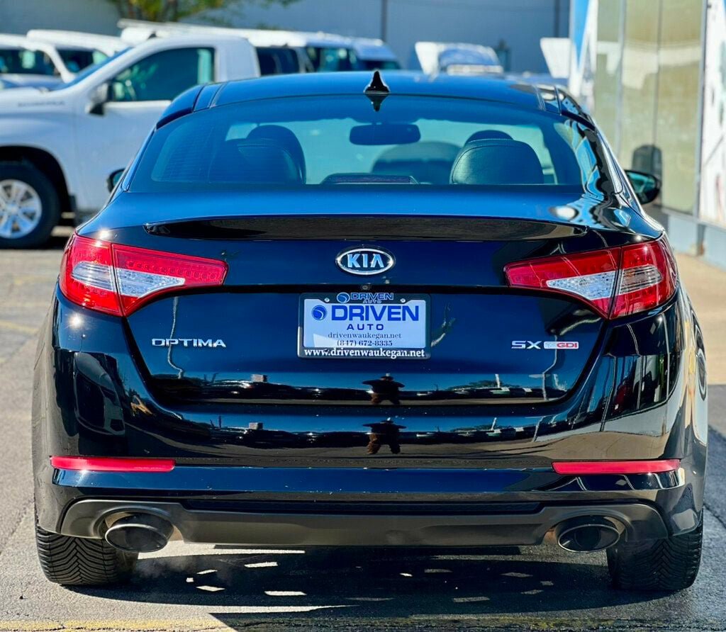 Used 2012 Kia Optima SX w/ Premium Touring Pkg FWD image 4