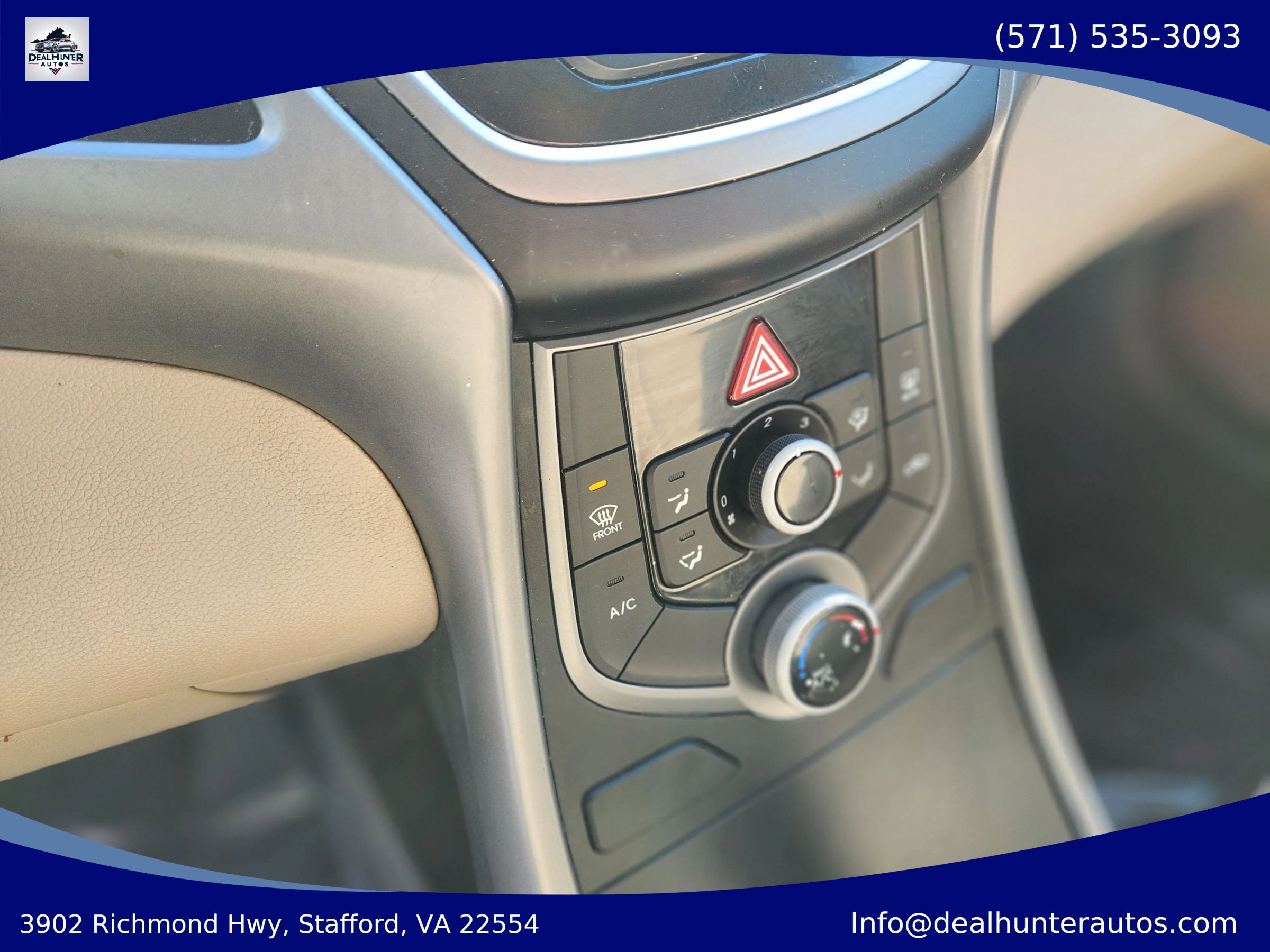 Used 2015 Hyundai Elantra SE w/ Option Group 02 FWD image 24