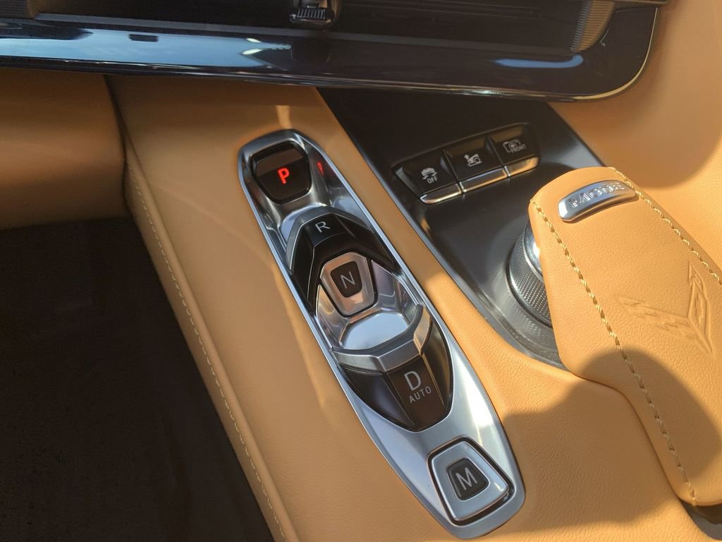 Used 2024 Chevrolet Corvette Stingray Premium Cpe w/ Z51 Performance Package image 21