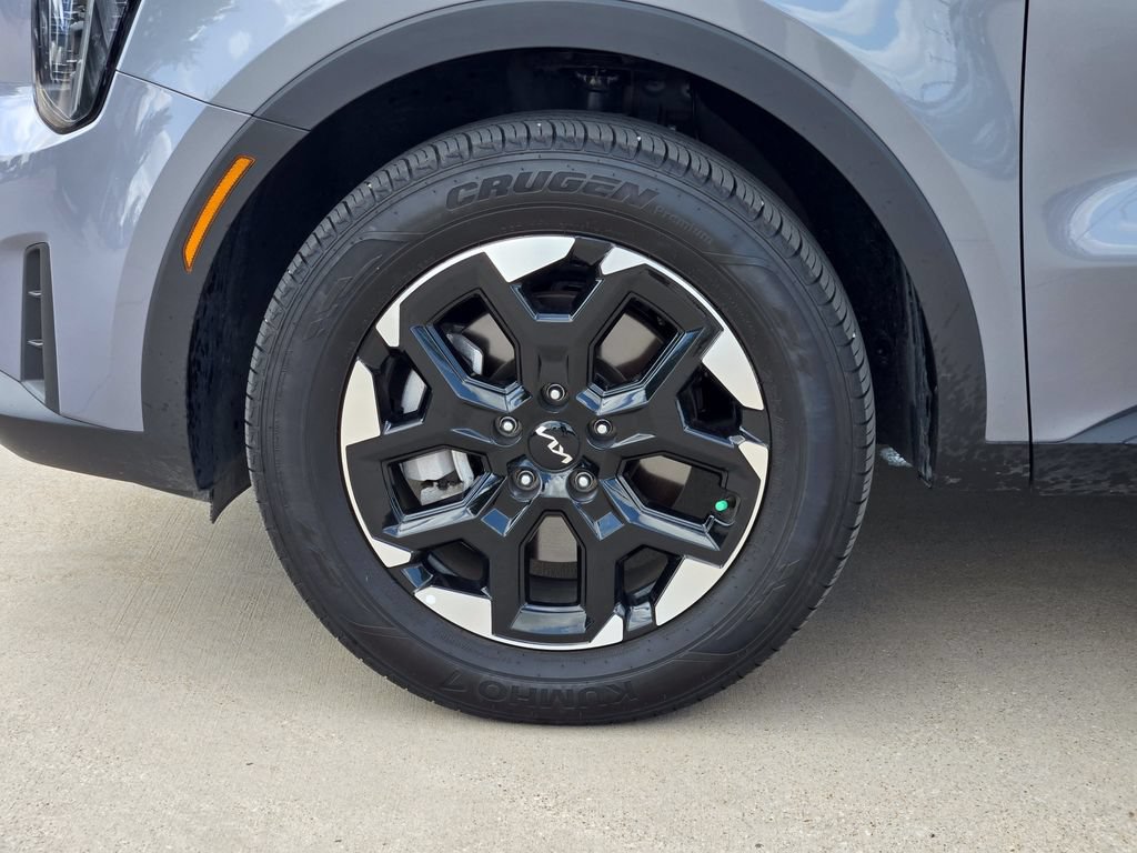 New 2025 Kia Sorento S AWD/4WD image 9