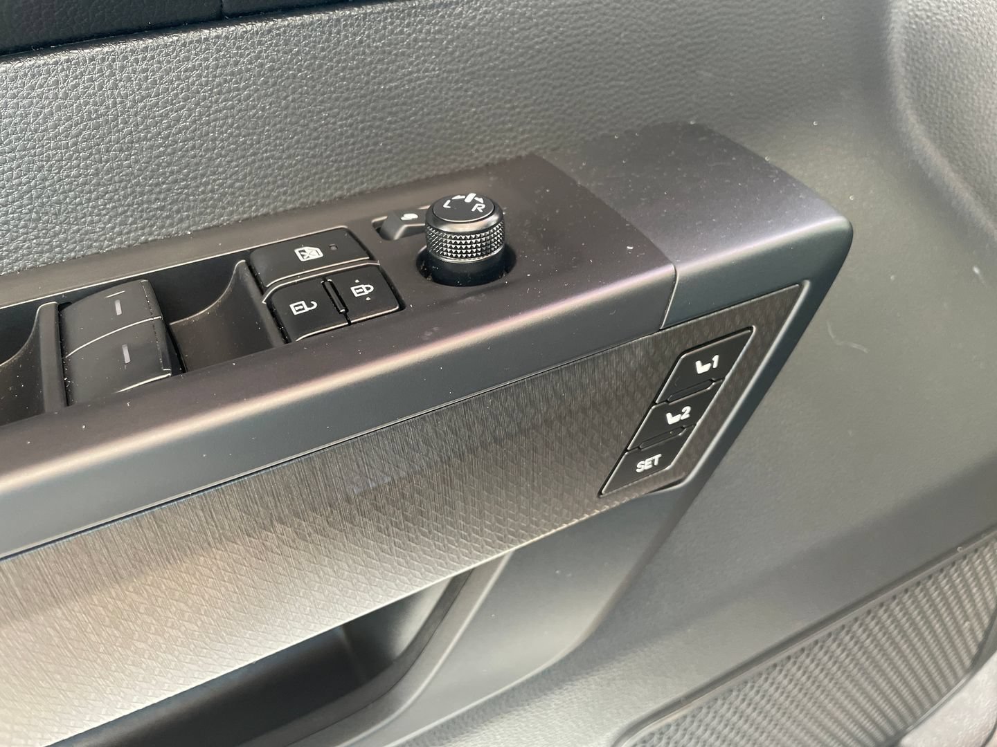 Certified 2025 Toyota Sequoia TRD Pro AWD/4WD image 13