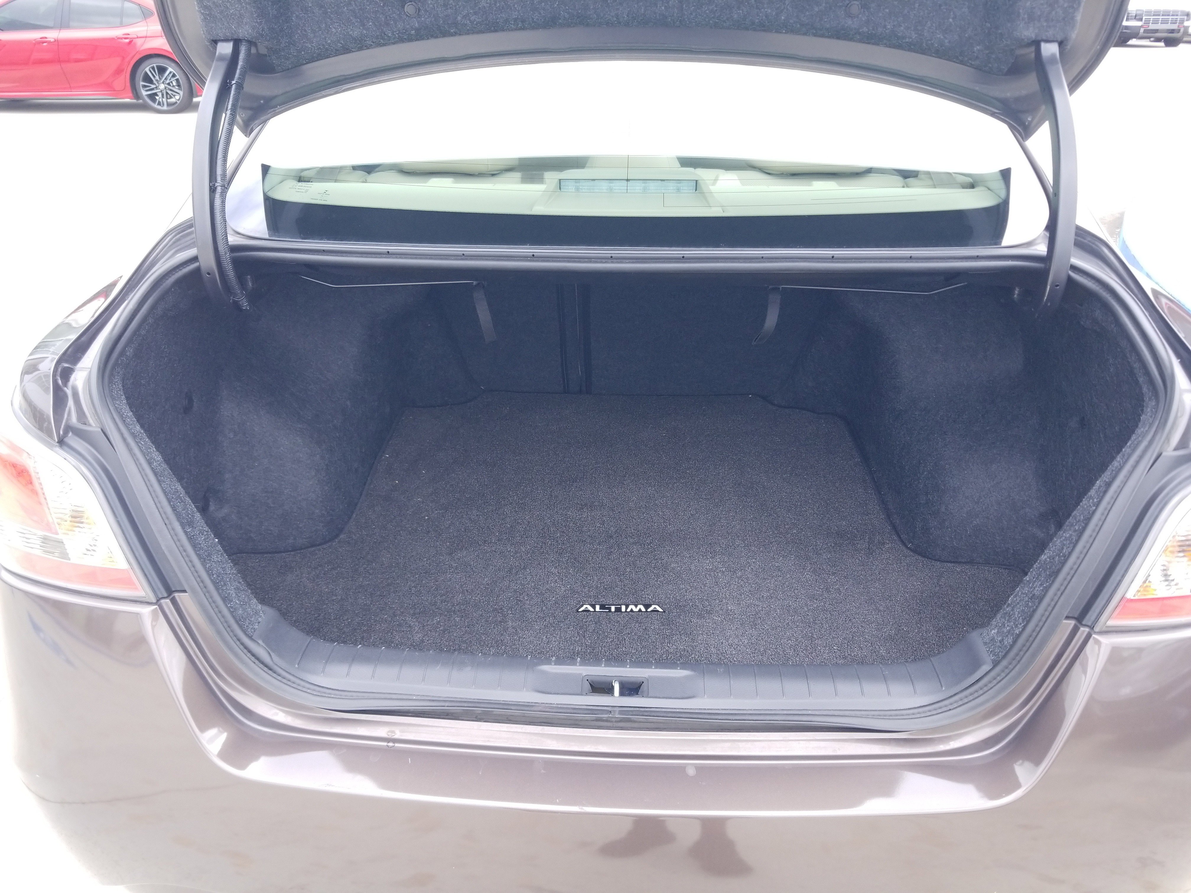Used 2015 Nissan Altima 2.5 SL w/ Moonroof Package image 13