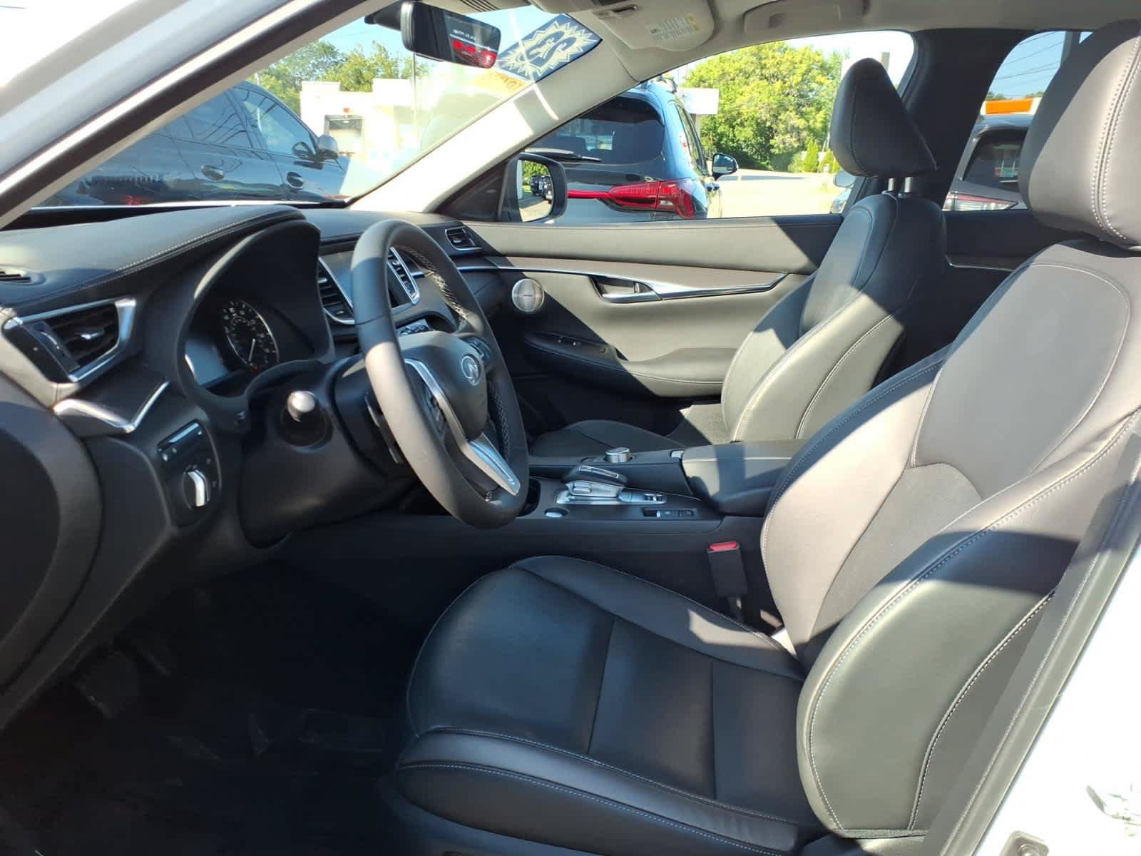 Certified 2023 INFINITI QX50 Luxe AWD/4WD image 11