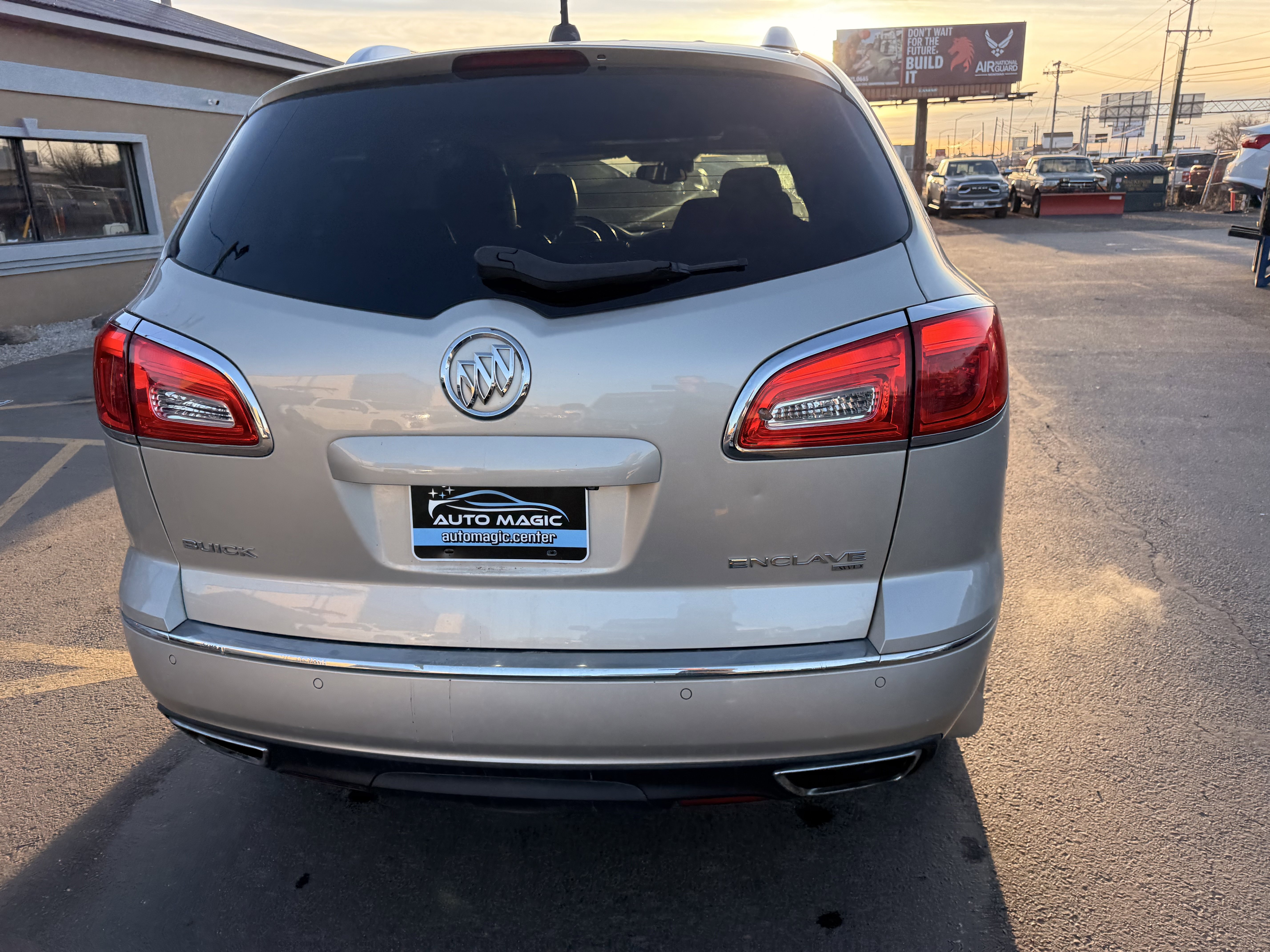 Used 2016 Buick Enclave Premium w/ Experience Buick Package image 4