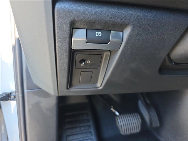 Used 2026 Land Rover Defender 110 S AWD/4WD image 25