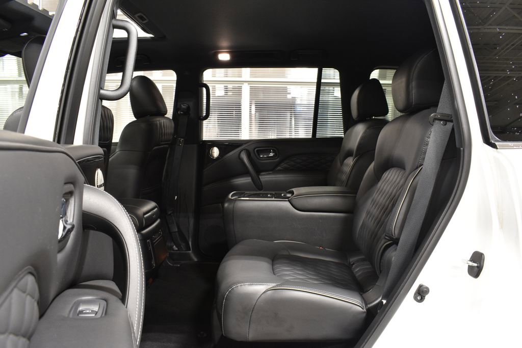 Used 2024 INFINITI QX80 Sensory image 27