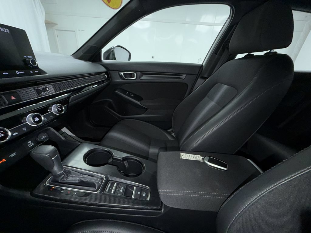 Used 2024 Honda Civic Sport image 23