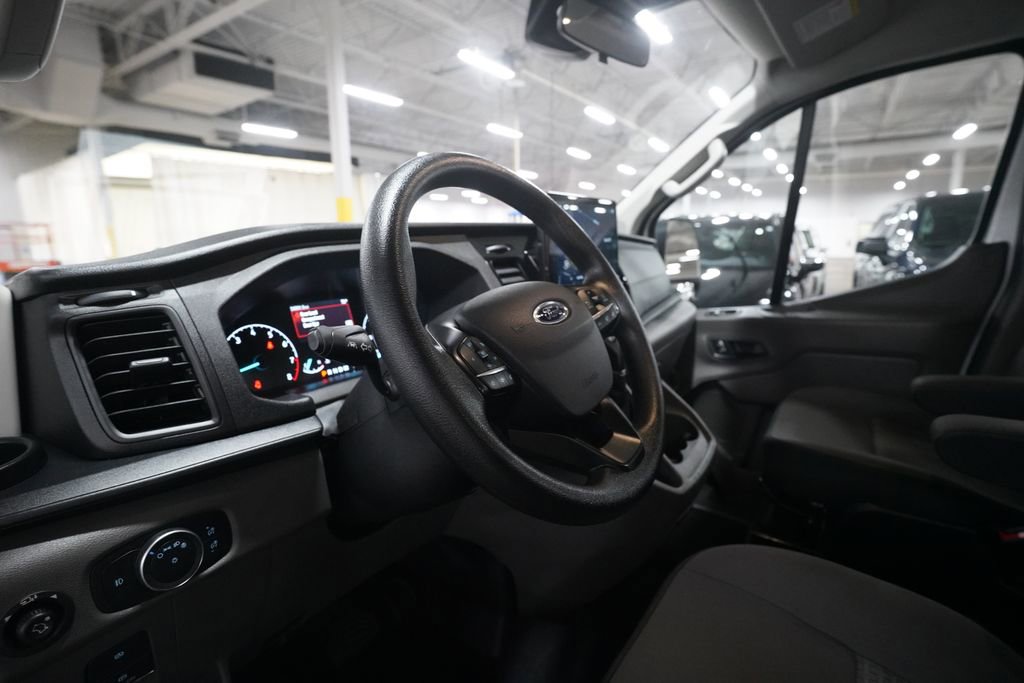 Used 2023 Ford Transit 350 XLT RWD image 8