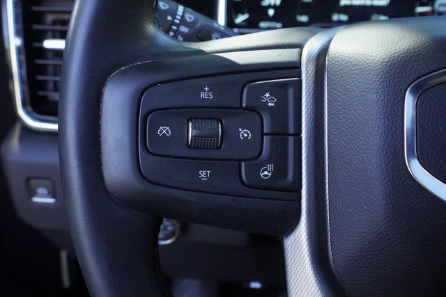 Used 2024 GMC Sierra 3500 Denali AWD/4WD image 18