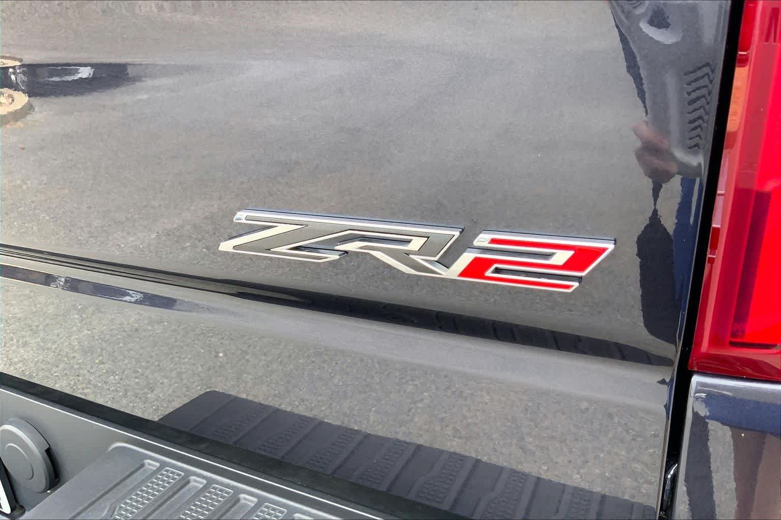 Used 2022 Chevrolet Silverado 1500 ZR2 AWD/4WD image 10