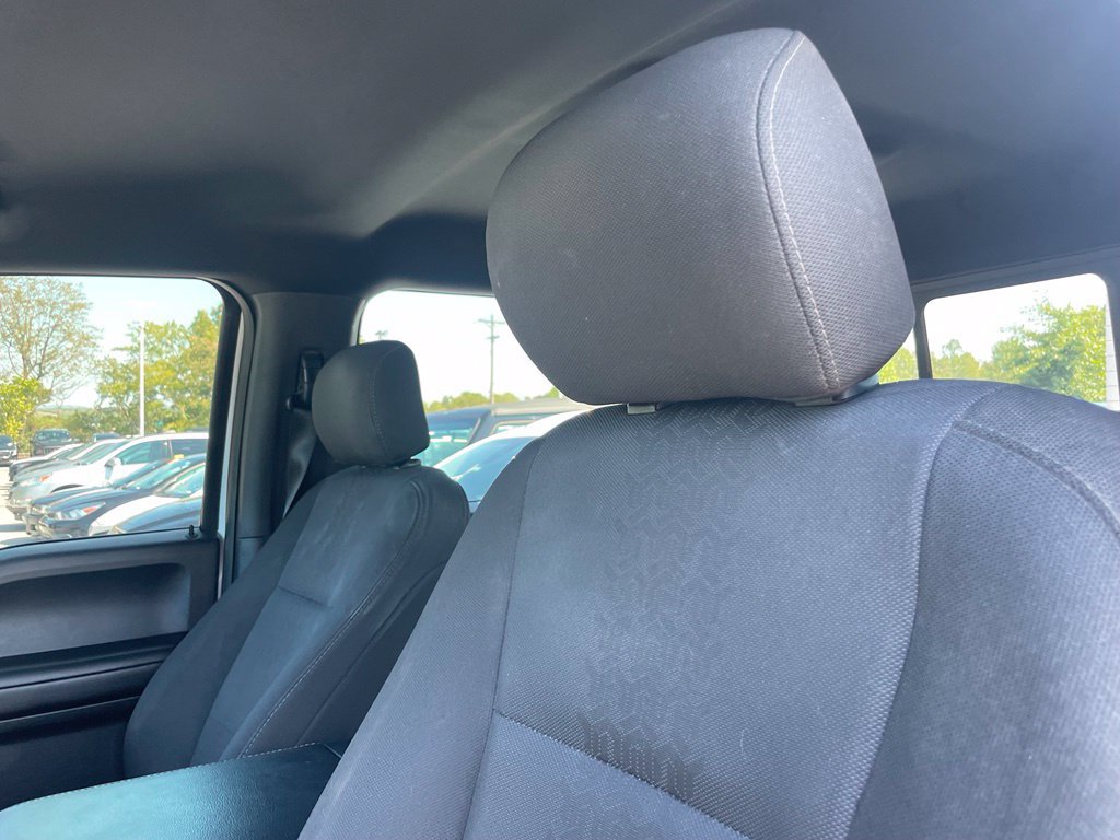 Used 2018 Ford F150 XLT w/ Equipment Group 302A Luxury AWD/4WD image 9