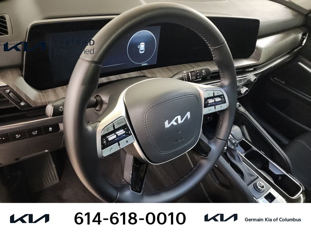 Certified 2025 Kia Telluride SX image 17