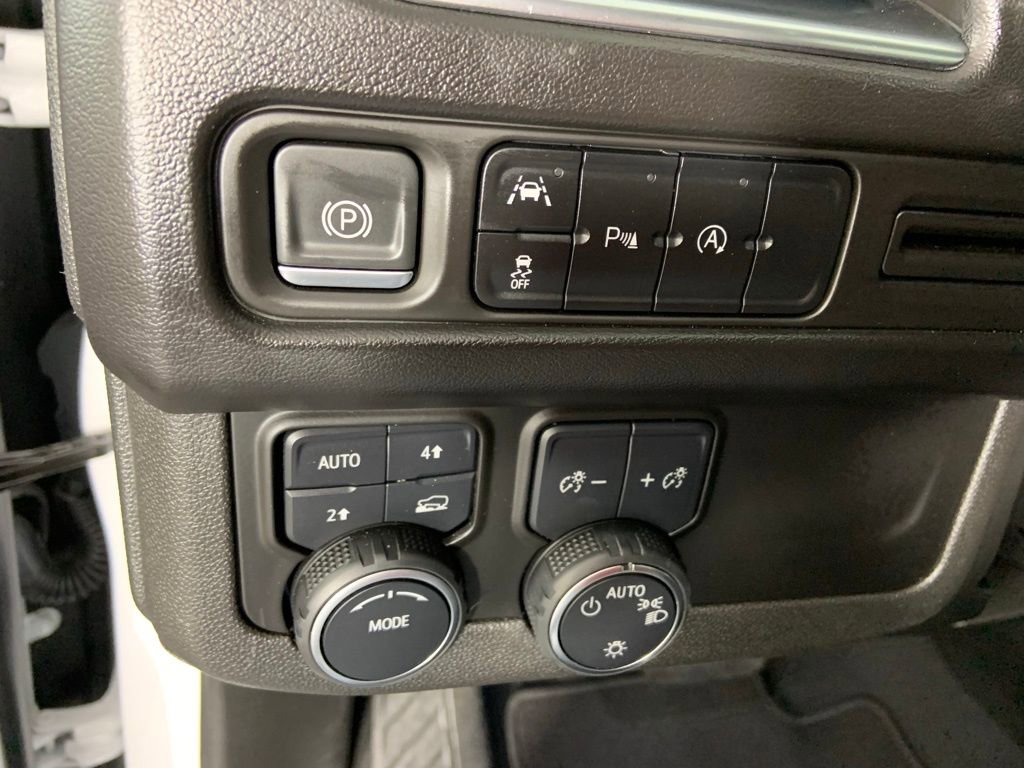 Used 2023 Chevrolet Tahoe RST image 35