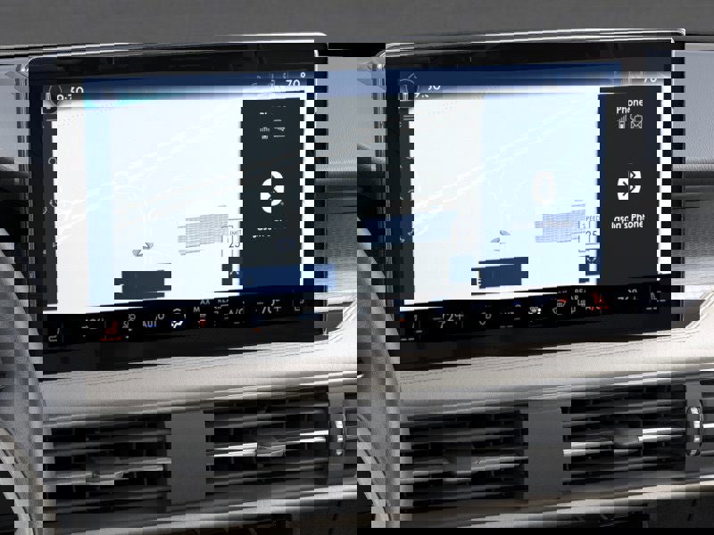 New 2026 Lincoln Corsair Premiere image 14