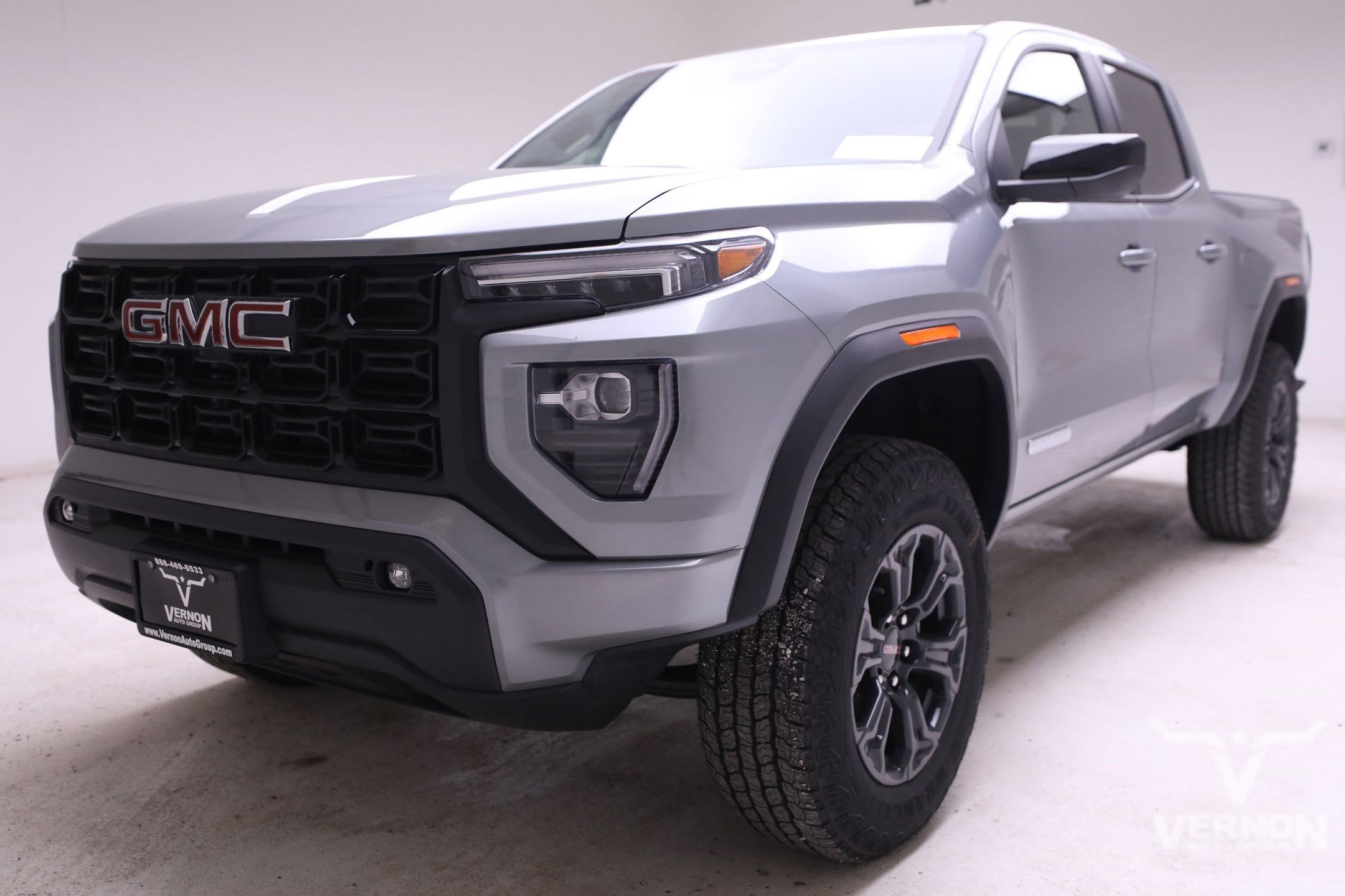 New 2025 GMC Canyon Elevation w/ Convenience Package