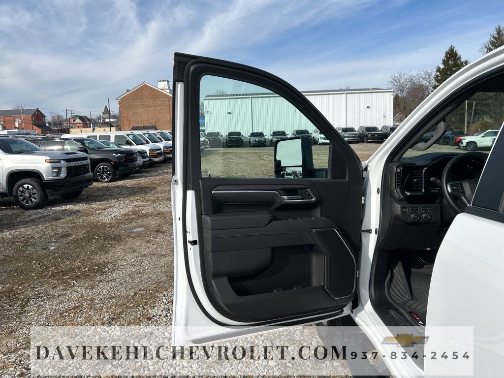 Used 2025 Chevrolet Silverado 2500 LT w/ All Star Edition image 9