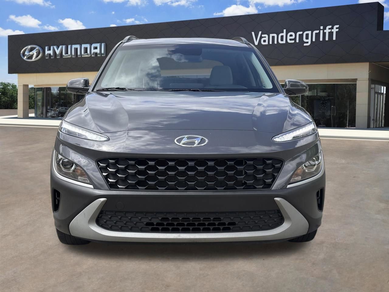Used 2023 Hyundai Kona SEL w/ Cargo Package image 7
