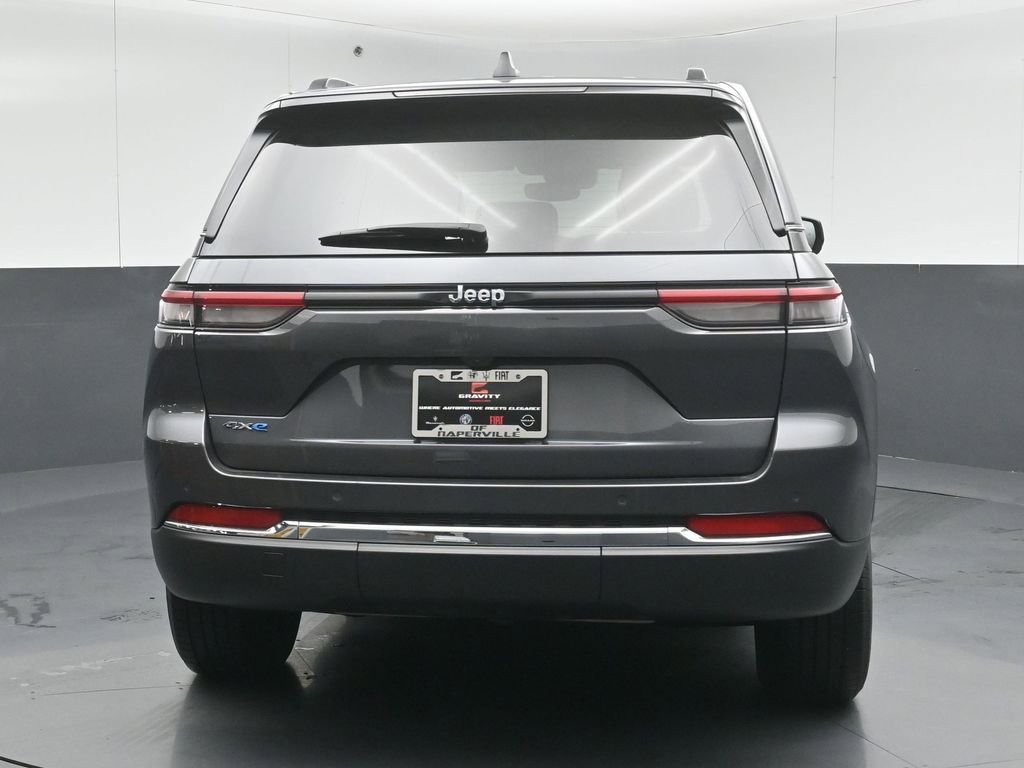 Used 2022 Jeep Grand Cherokee Limited 4xe image 3
