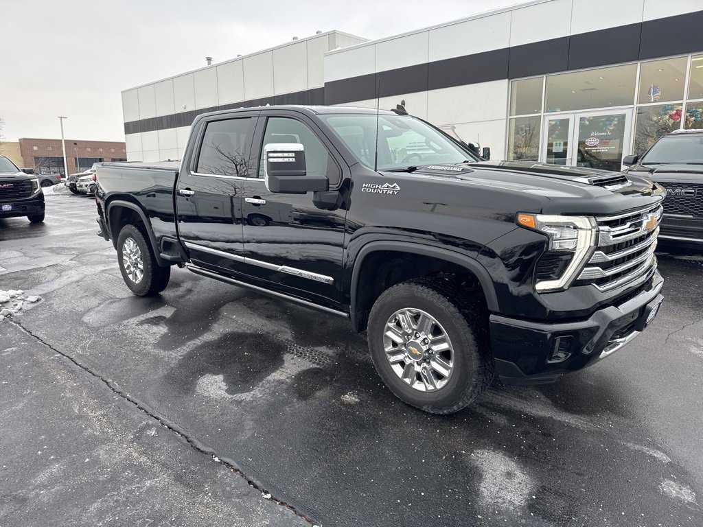 Certified 2024 Chevrolet Silverado 2500 High Country w/ Technology Package image 9