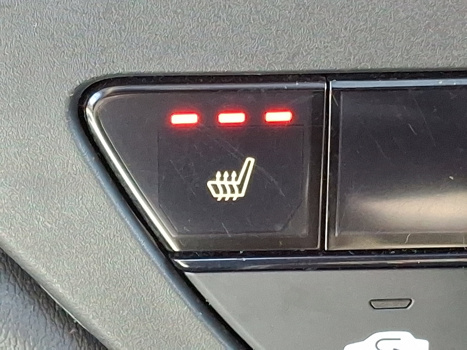 Certified 2023 Honda Accord EX image 27