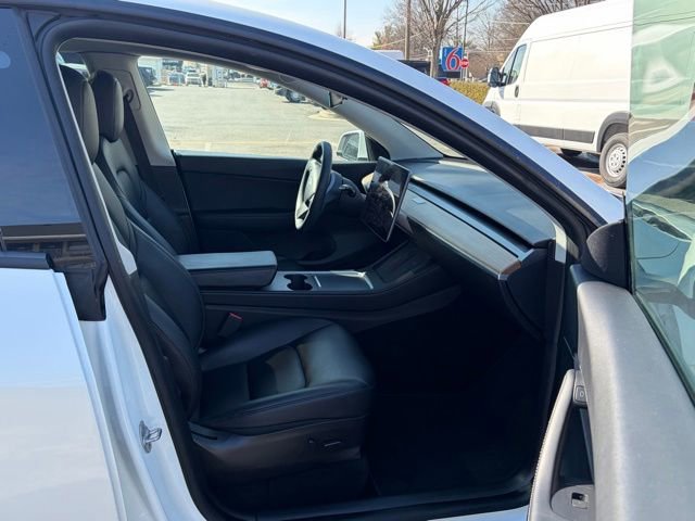 Used 2022 Tesla Model Y Performance image 25