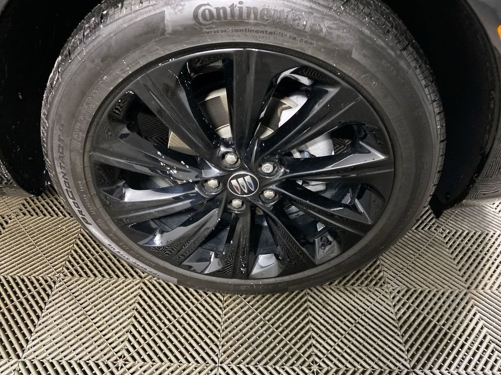 Certified 2024 Buick Envista Sport Touring w/ Convenience I Package image 10