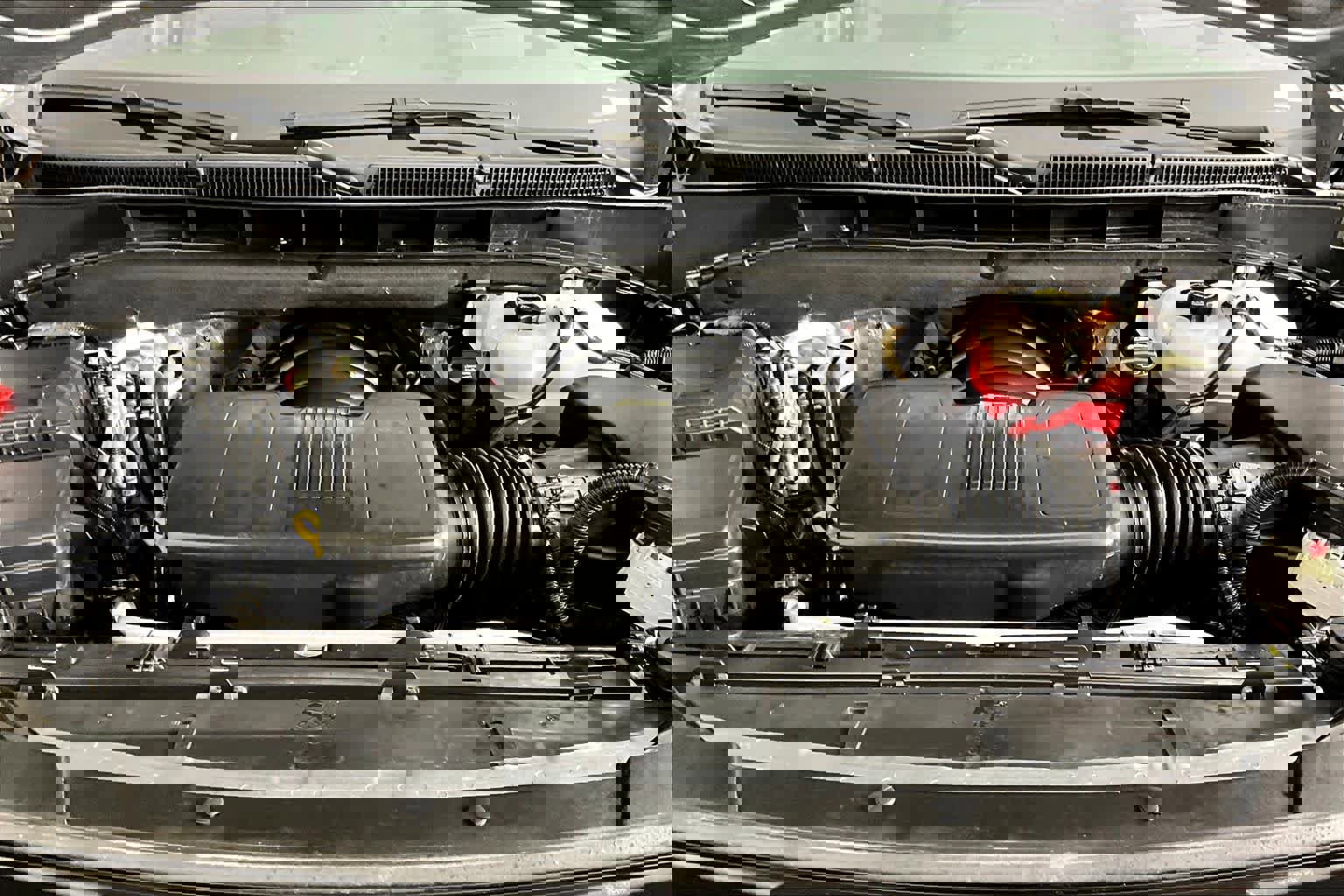 Used 2026 GMC Yukon Denali w/ Sun & Power Step Package image 32