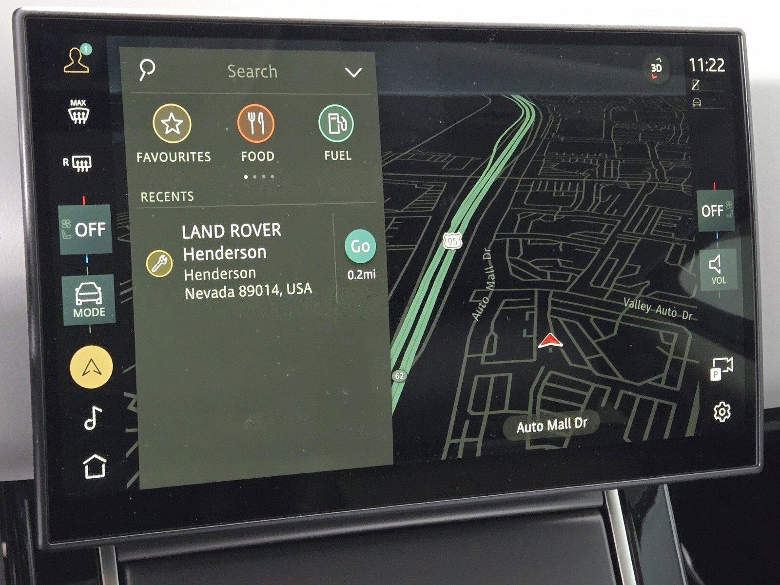 Used 2024 Land Rover Range Rover Evoque Dynamic SE image 24