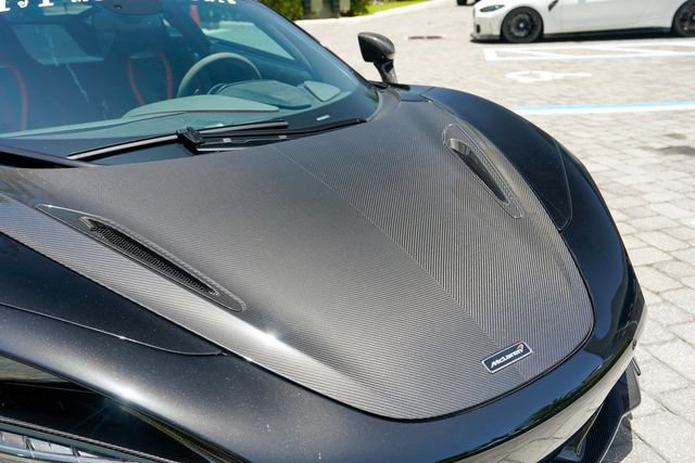 Used 2018 McLaren 720S Performance RWD image 41