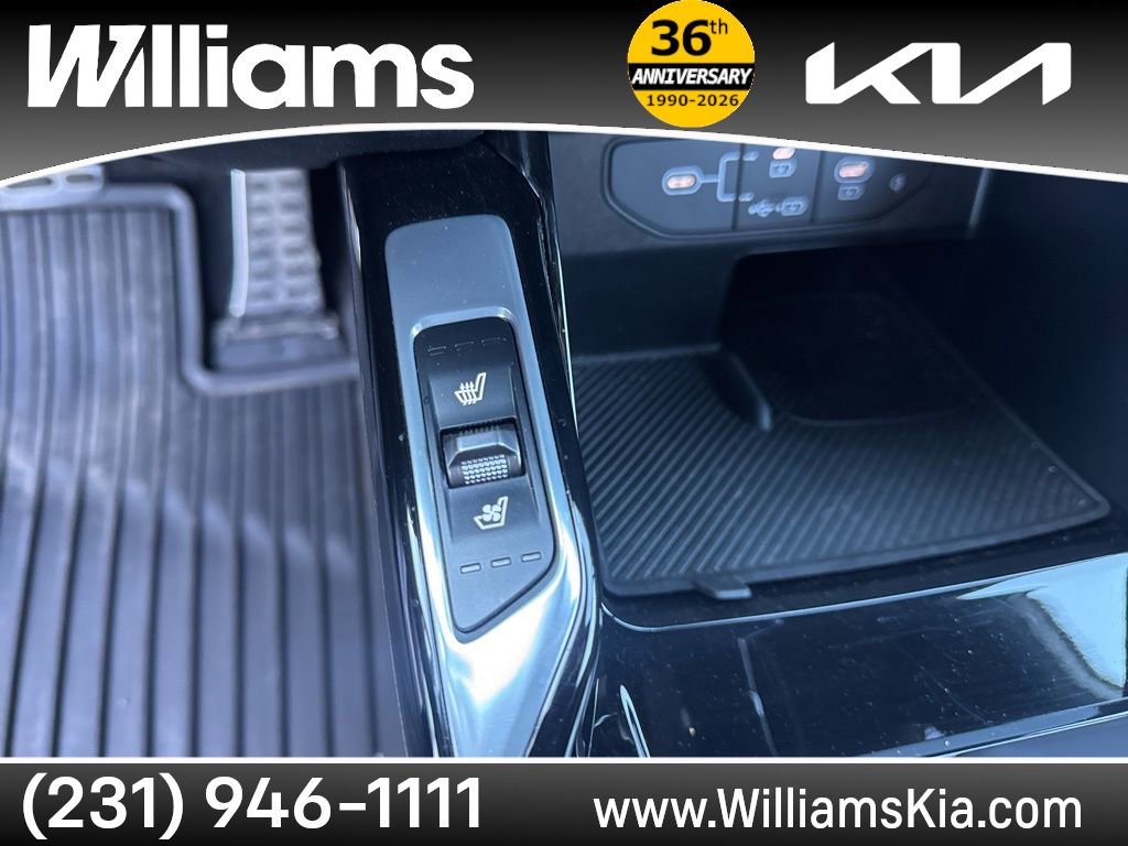 Used 2025 Kia Sorento SX Prestige w/ Olive Brown Leather Package AWD/4WD image 33