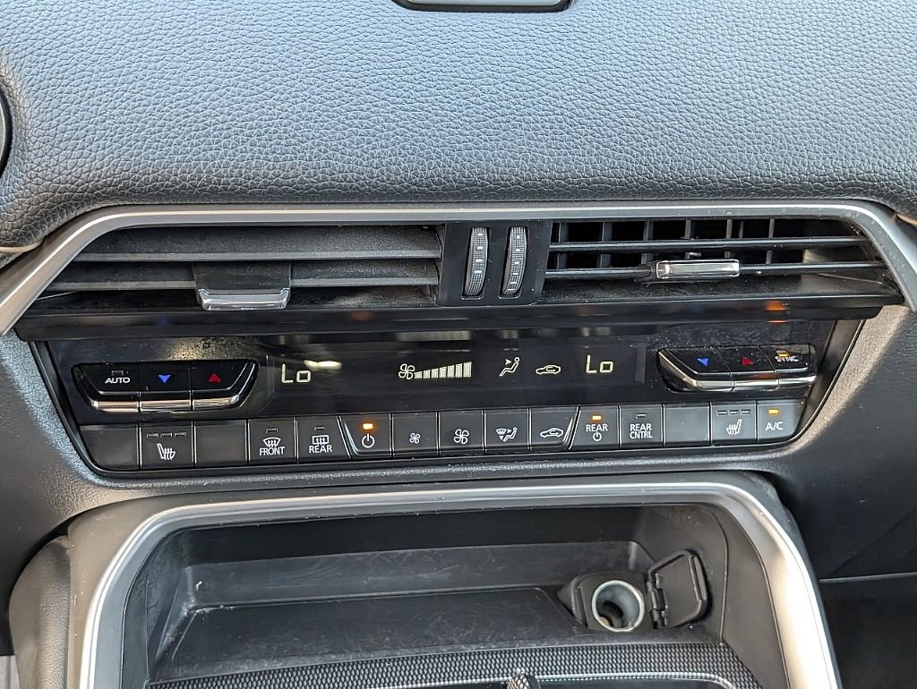 Certified 2024 MAZDA CX-90 Plug-In Hybrid w/ Preferred image 32