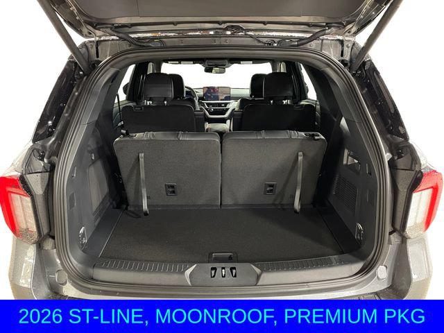New 2026 Ford Explorer ST-Line w/ ST-Line Street Pack AWD/4WD image 5