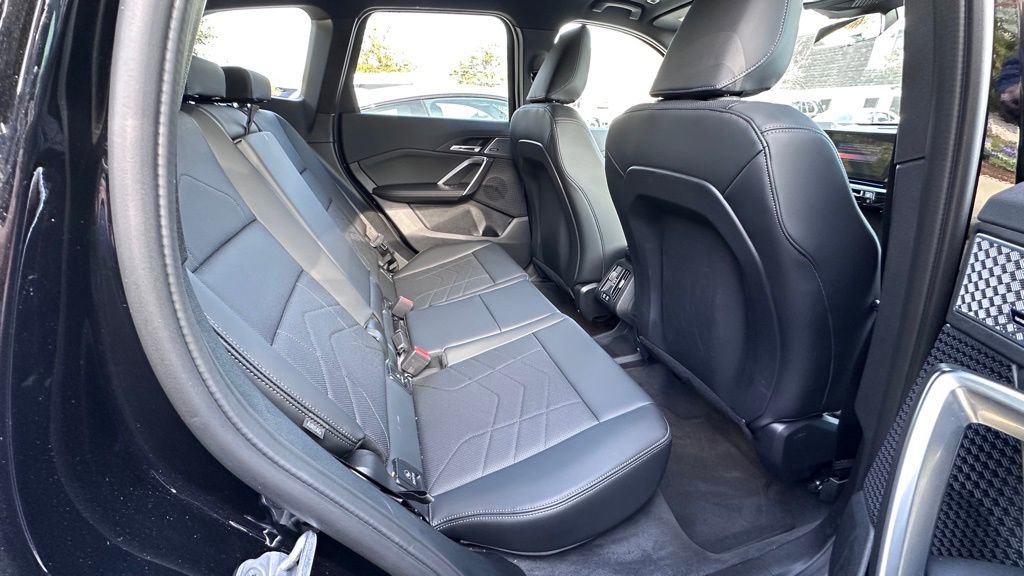 Certified 2025 BMW X1 xDrive28i w/ Technology Package AWD/4WD image 6