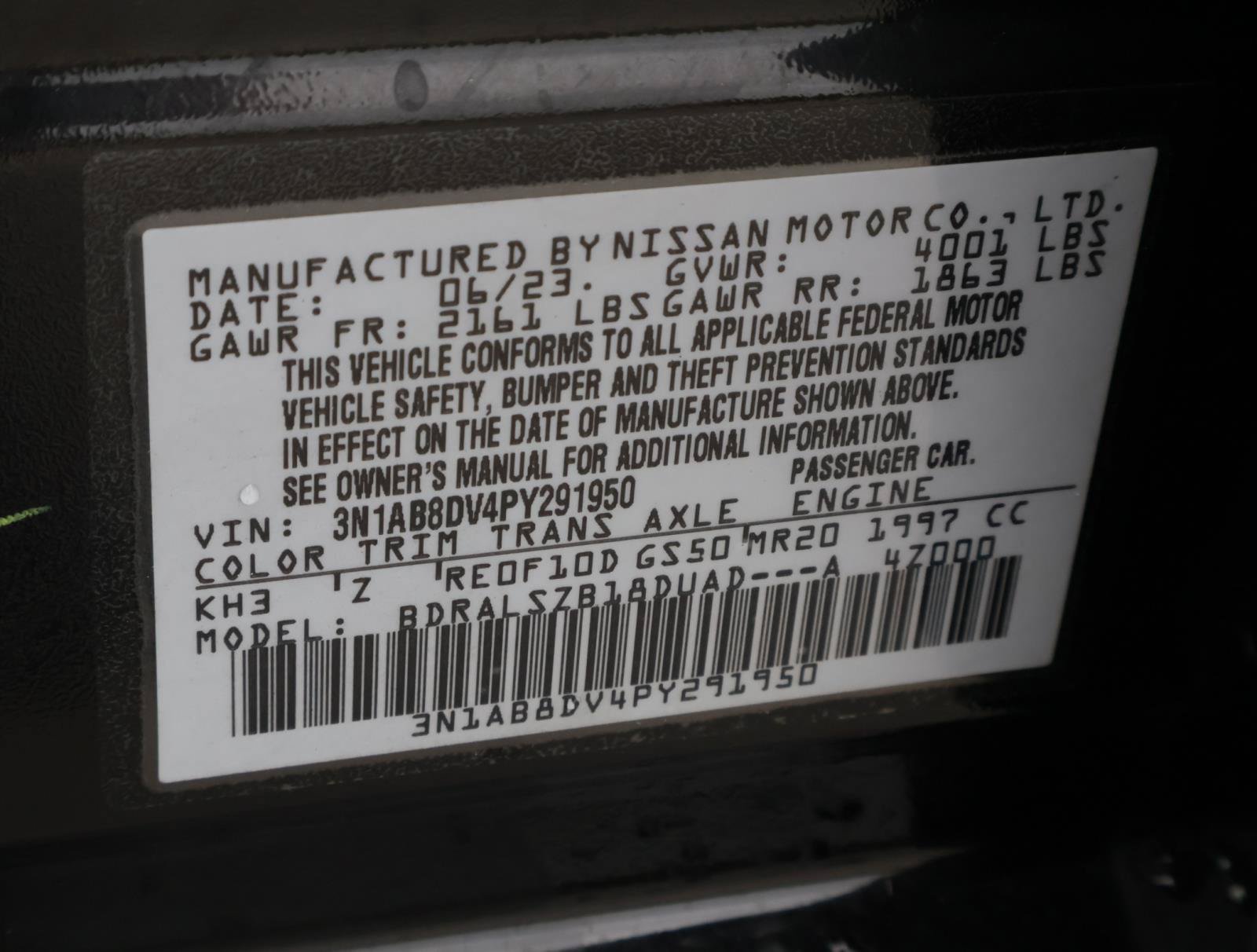 Used 2023 Nissan Sentra SR w/ SR Premium Package FWD image 19