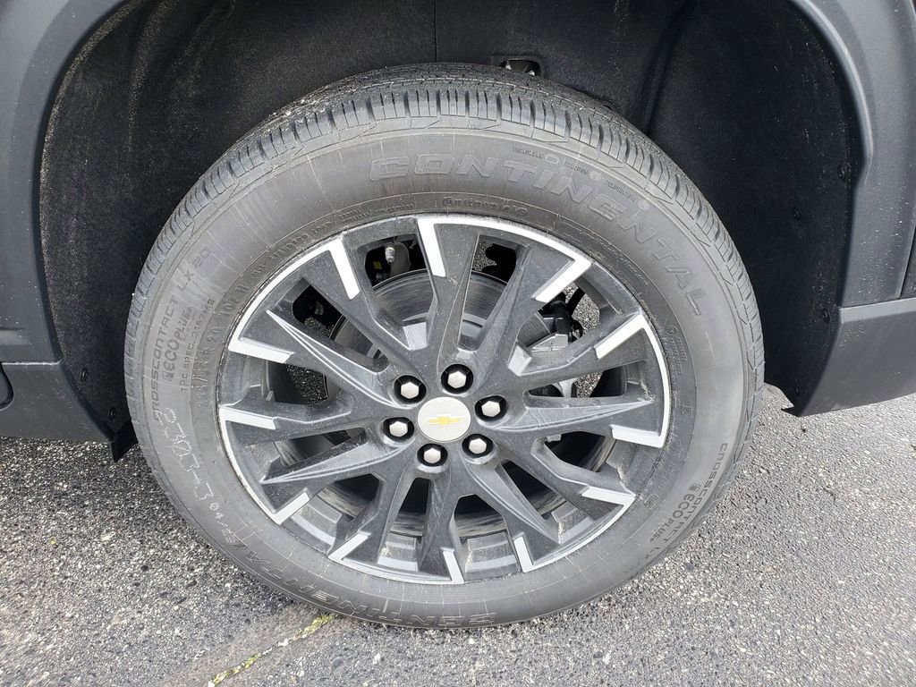 New 2026 Chevrolet Traverse LT w/ Sun and Wheel Package AWD/4WD image 30