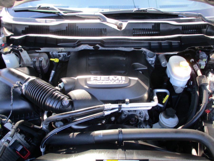 Used 2016 RAM 3500 Tradesman w/ Popular Equipment Group image 38