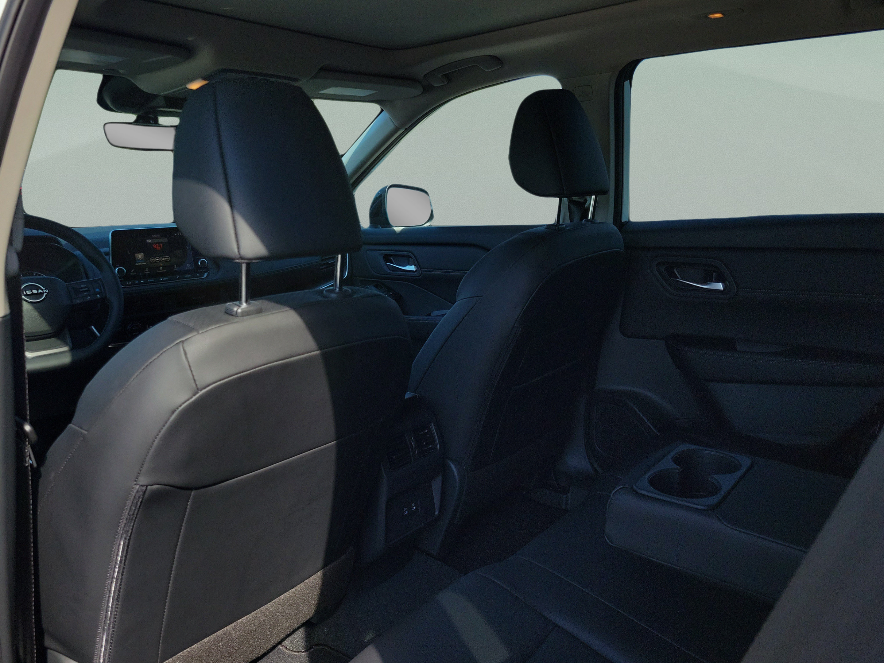 New 2026 Nissan Rogue Dark Armor FWD image 10