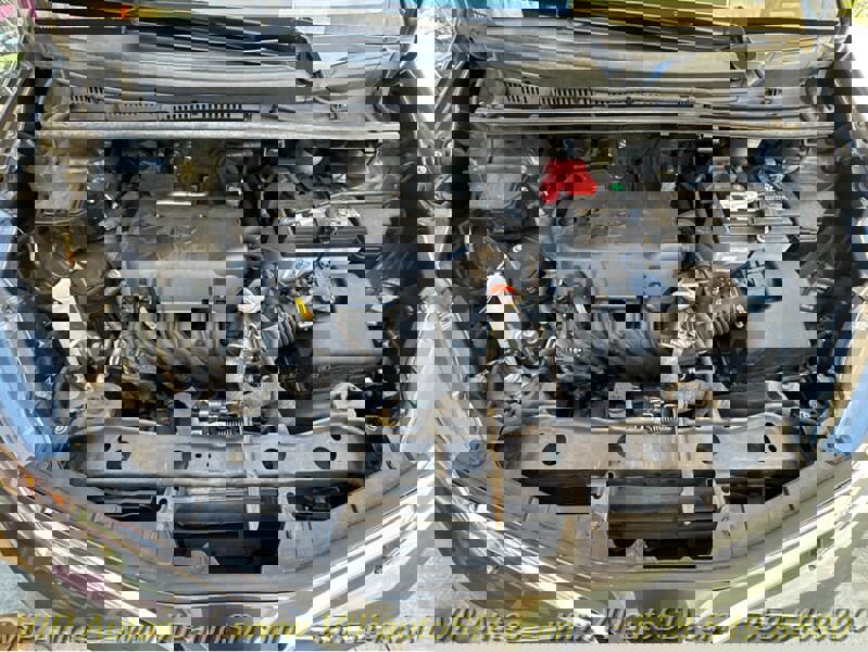 Used 2017 Toyota Yaris LE image 35