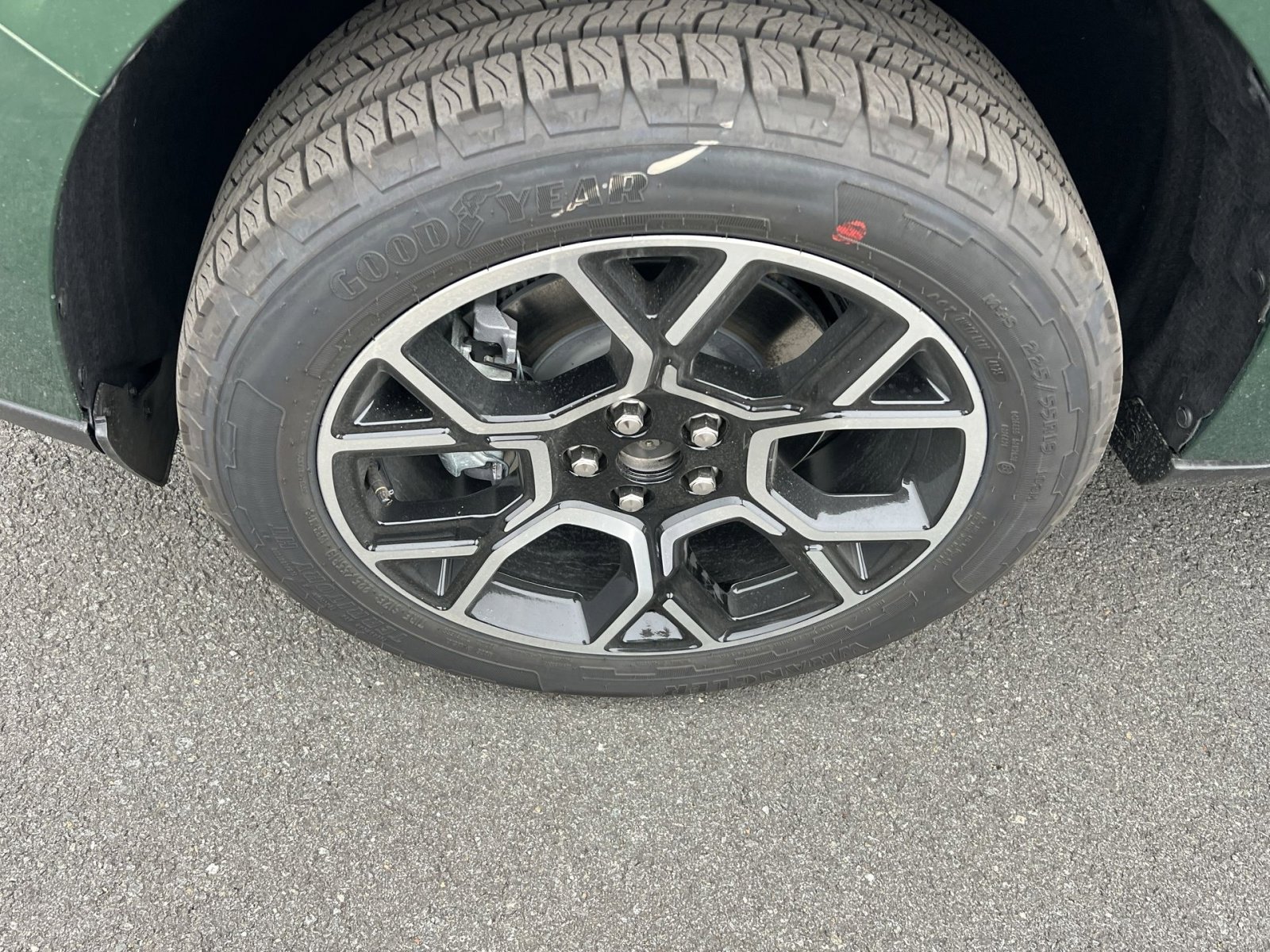 New 2025 Ford Maverick Lariat w/ 4K Tow Package image 12